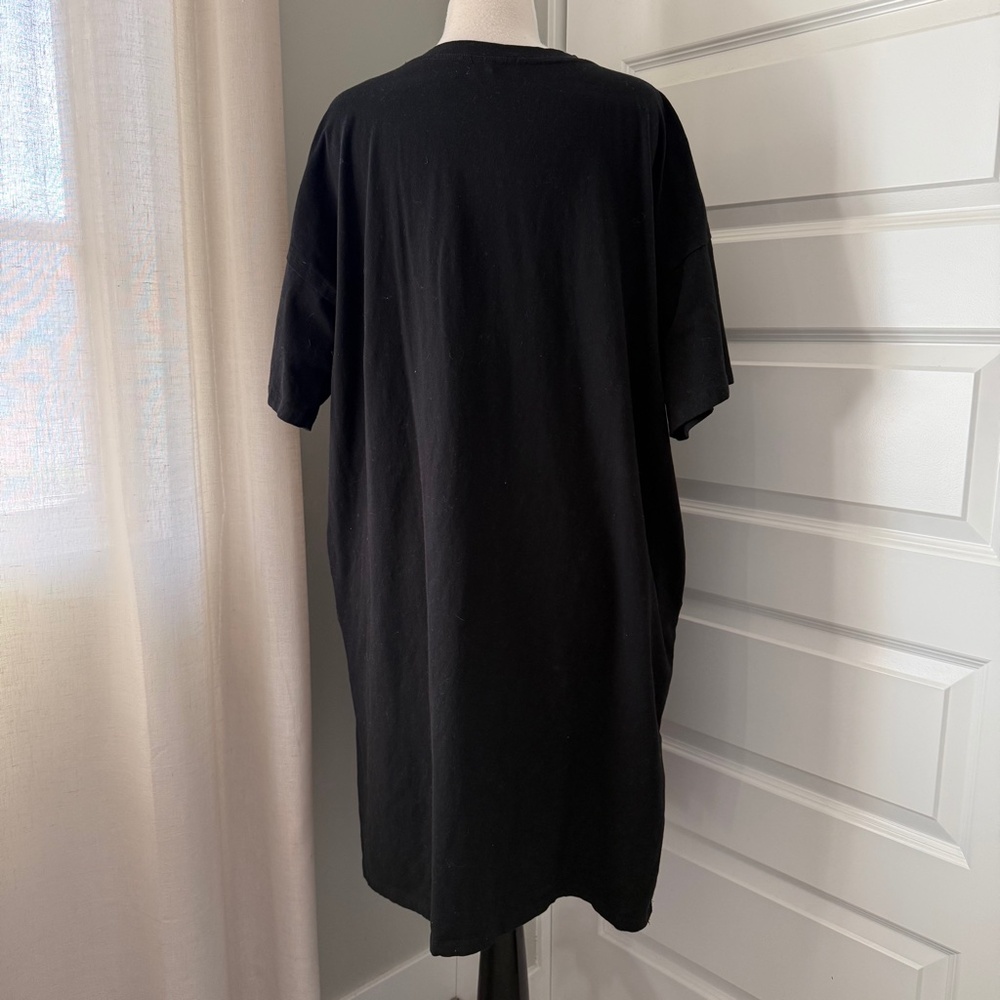Dressed In Lala Ultimate Stretch T-Shirt Midi Dress — Size Medium - Picture 5 of 6